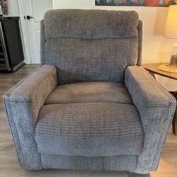 Recliner Chair 
