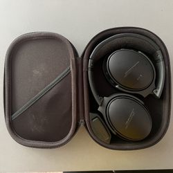 Bose Quiet Comfort 35 - Noise Cancellation Wireless Headphones
