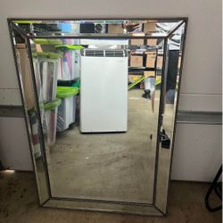 (34” x 25”) Heavy Elegant Beaded Mirrored Wall Mirror