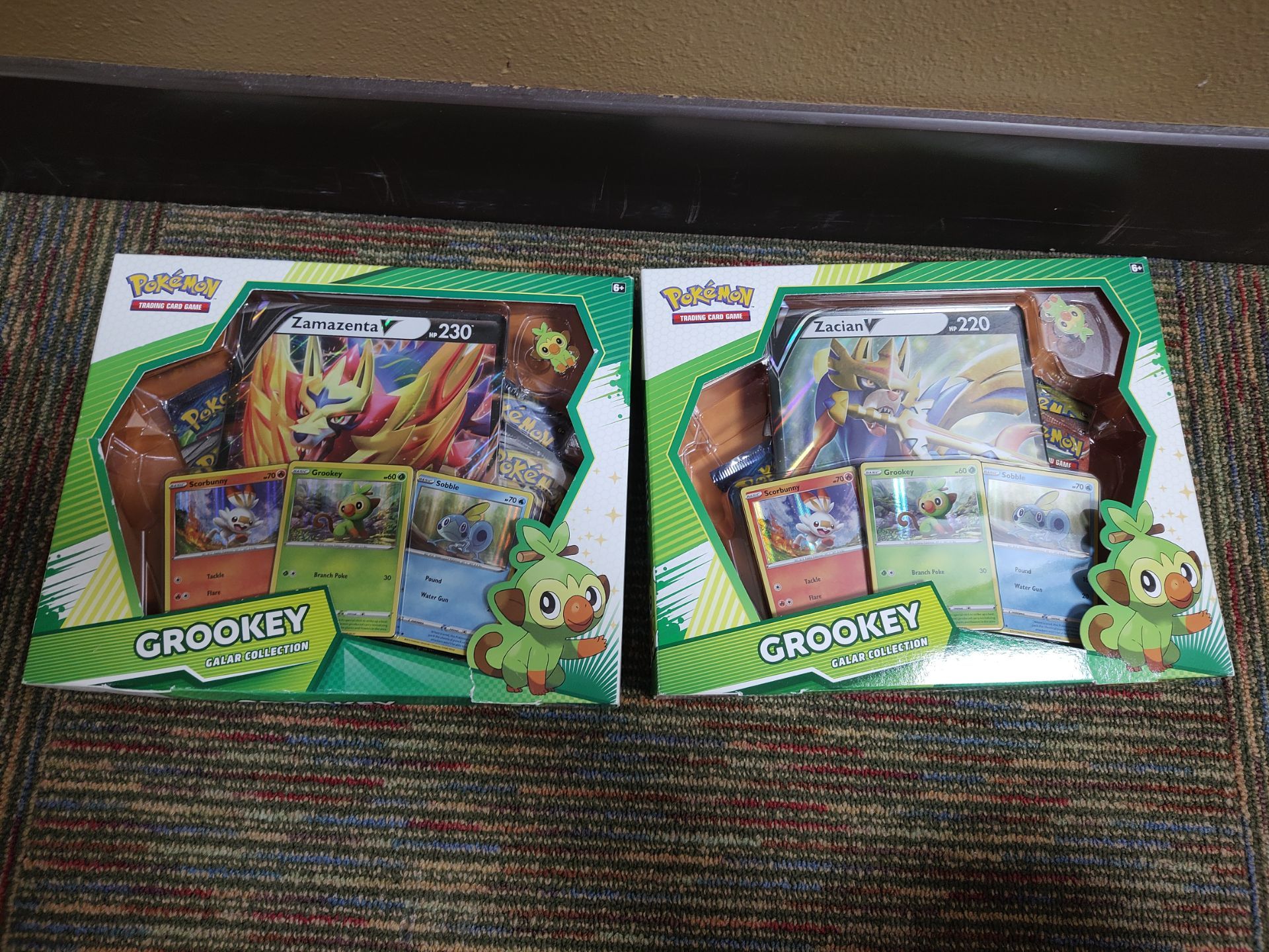 Pokemon TCG Grookey Galar Collection Boxes - Zacian V & Zamazenta V