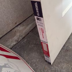 28x80 Unfinished Primed Single Panel Shaker