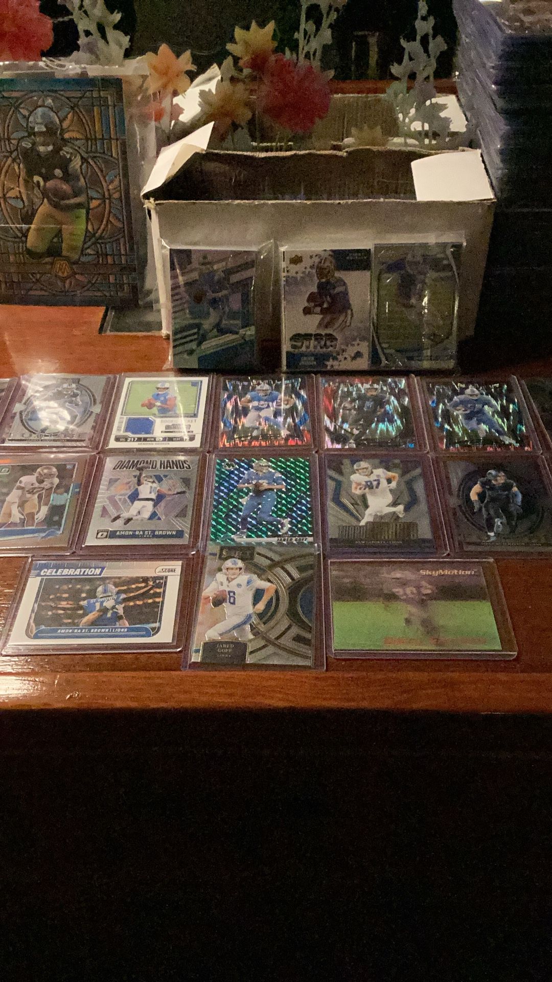 125 Detroit Lions Football card Lot