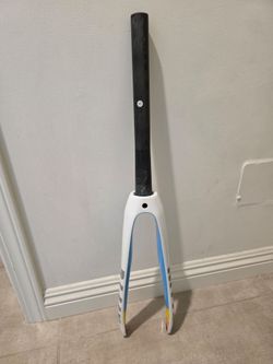 Carbon Fork 700c / 28.6mm - 1 1/8 Inch