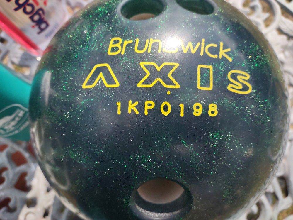 Brunswick Axis Ball, Like New