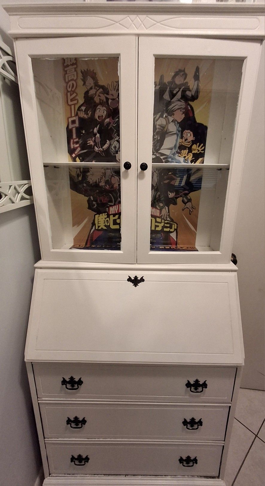White Dresser/Desk Cabinet