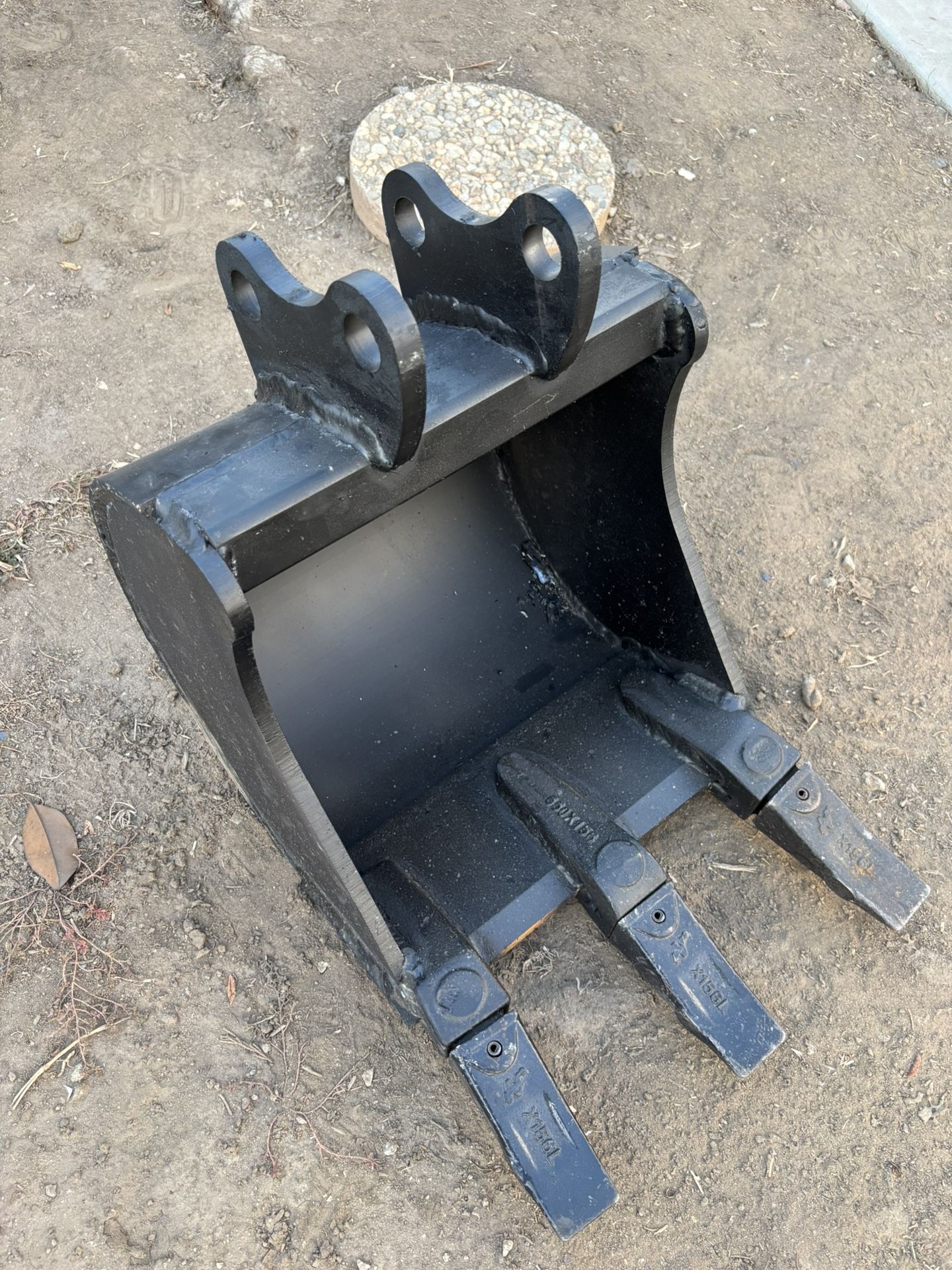 15” Mini Excavator Bucket