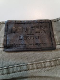 Denizen by Levi's 208 regular Taper fit mens size 28x30 for Sale in Valley  Home, CA - OfferUp