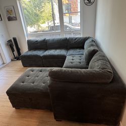 Grey 6 Piece Sectional With Ottoman Storage