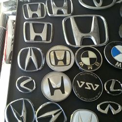 Emblem Civic, BMW, Acura, Toyota, Nissan .