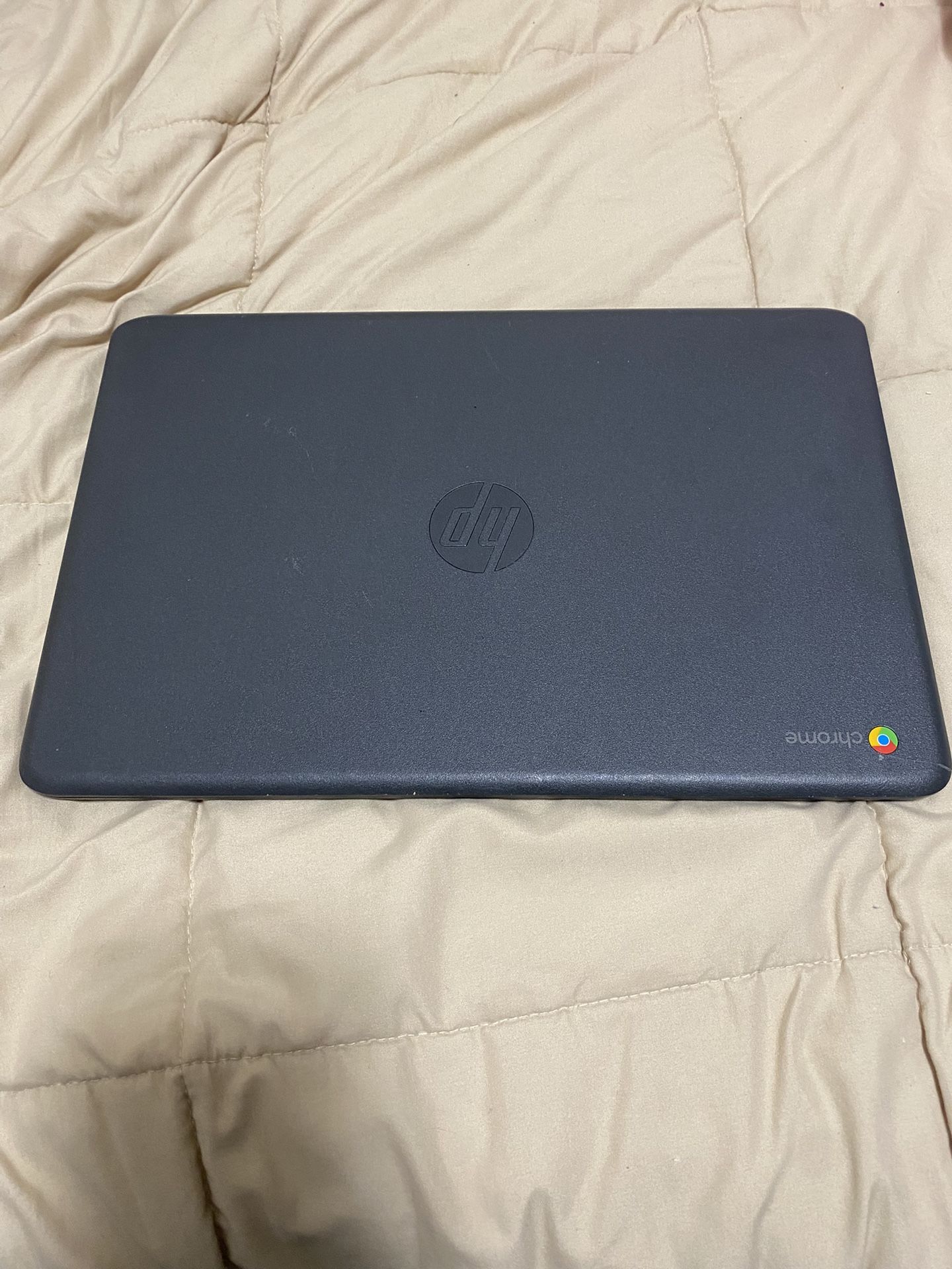 Grey hp chromebook model 14-ca061dx touchscreen