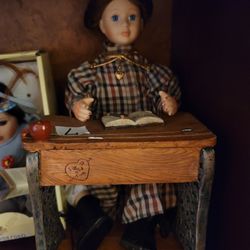 China Dolls With Stands