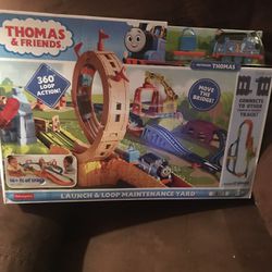 Thomas And Friends 360 Loop Action ( NEW)