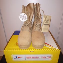 US ARMY COMBAT BOOTS