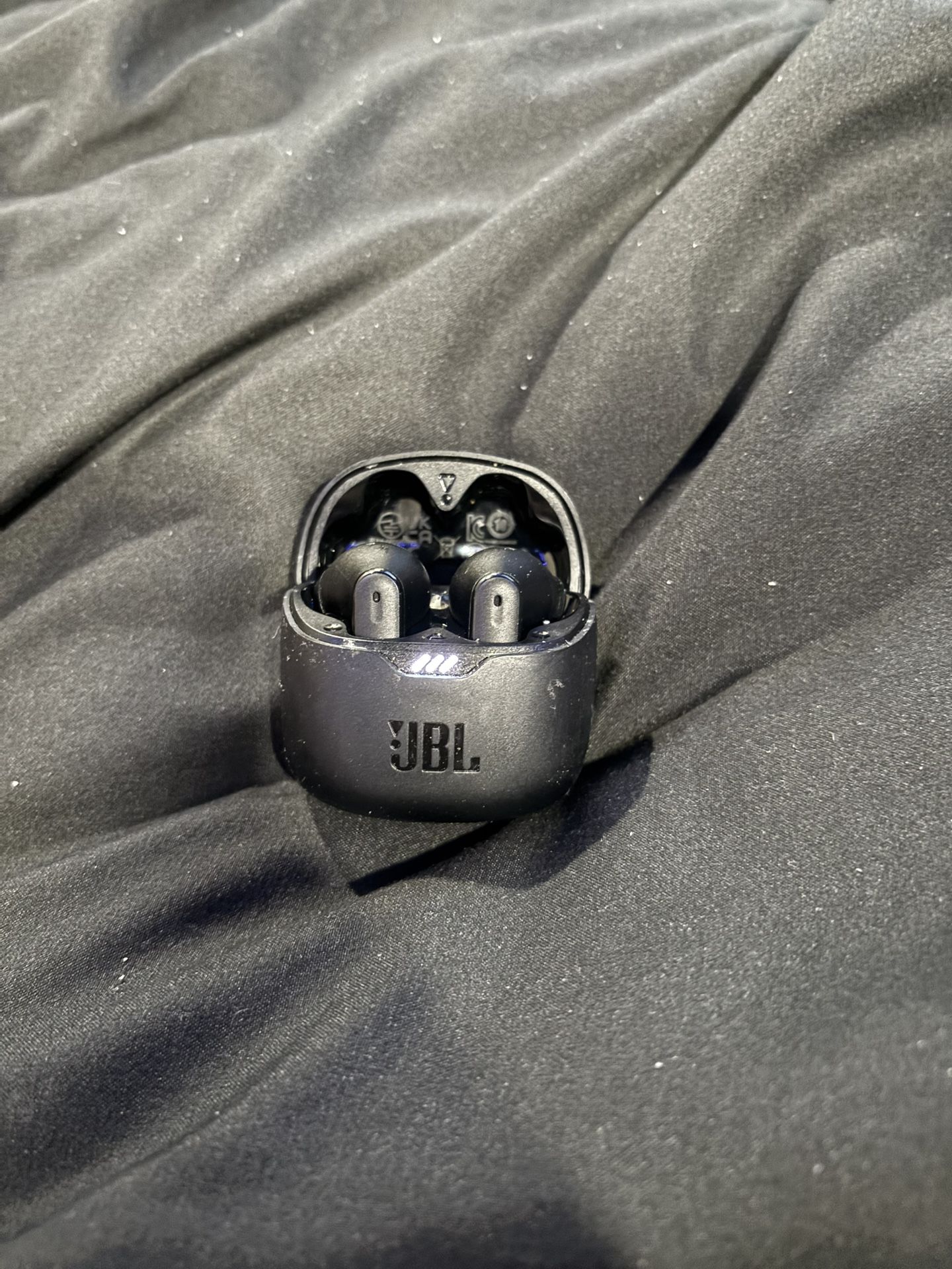 JBL Earbuds