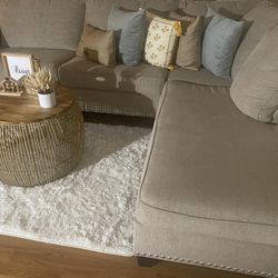 Sectional/ Ashley Furniture
