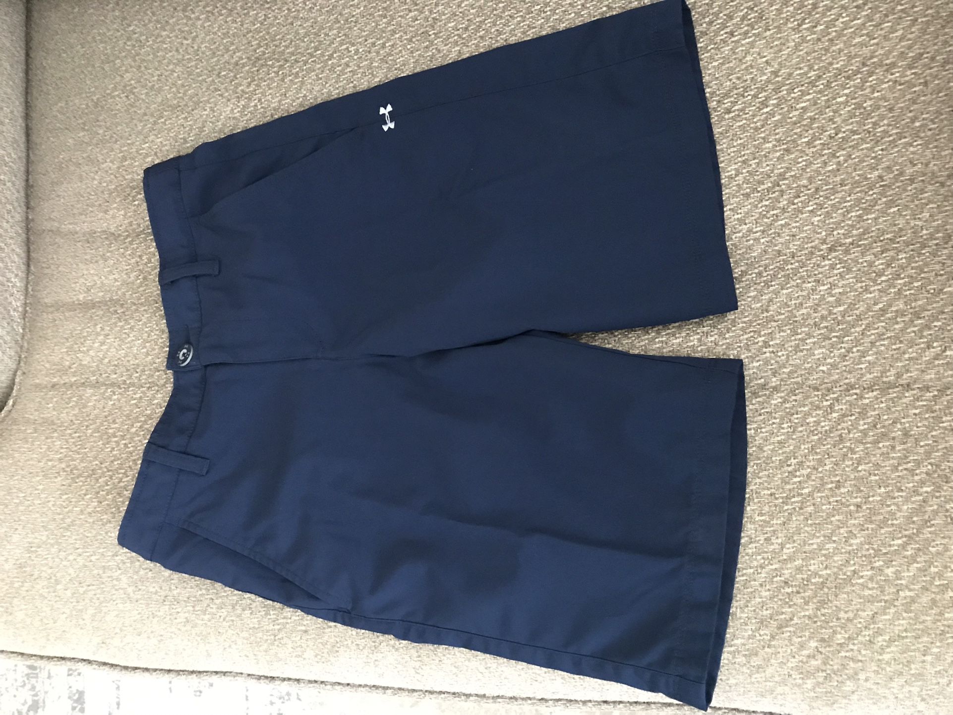 Boys Short Under Armour Youth Medium