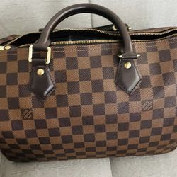 Louis Vuitton  SD 1117