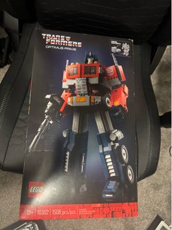 LEGO Icons: Optimus Prime (10302)