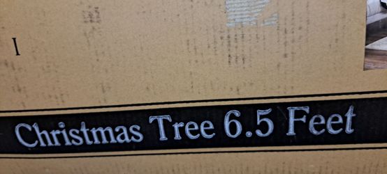 CHRISTMAS TREE