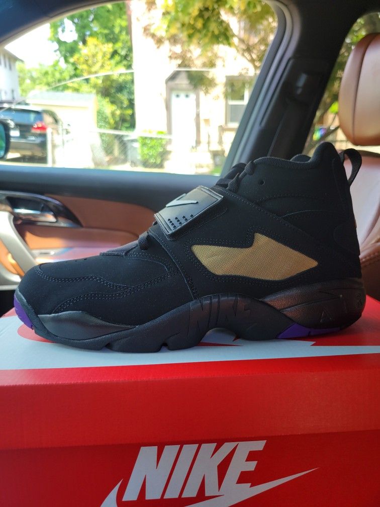 Nike Diamond Turf Deion Ravens Size 12 and 13