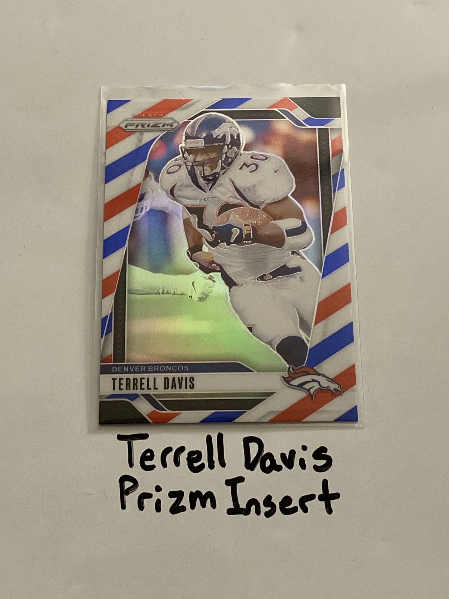 Terrell Davis Denver Broncos Hall of Fame RB Prizm Short Print Insert Card.