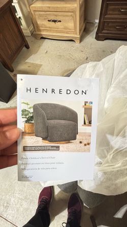 Henredon Fabric Children's Swivel Chair