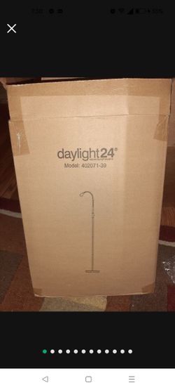 Lamp Daylight 24 Reading Lamp Light. Focus Adjustable Beam For Reading . Brand New,Never Used,Still In Package.