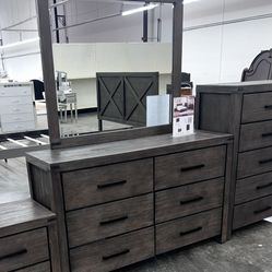 Tocador  Nuevo En Su Caja  Incluye Espejo 