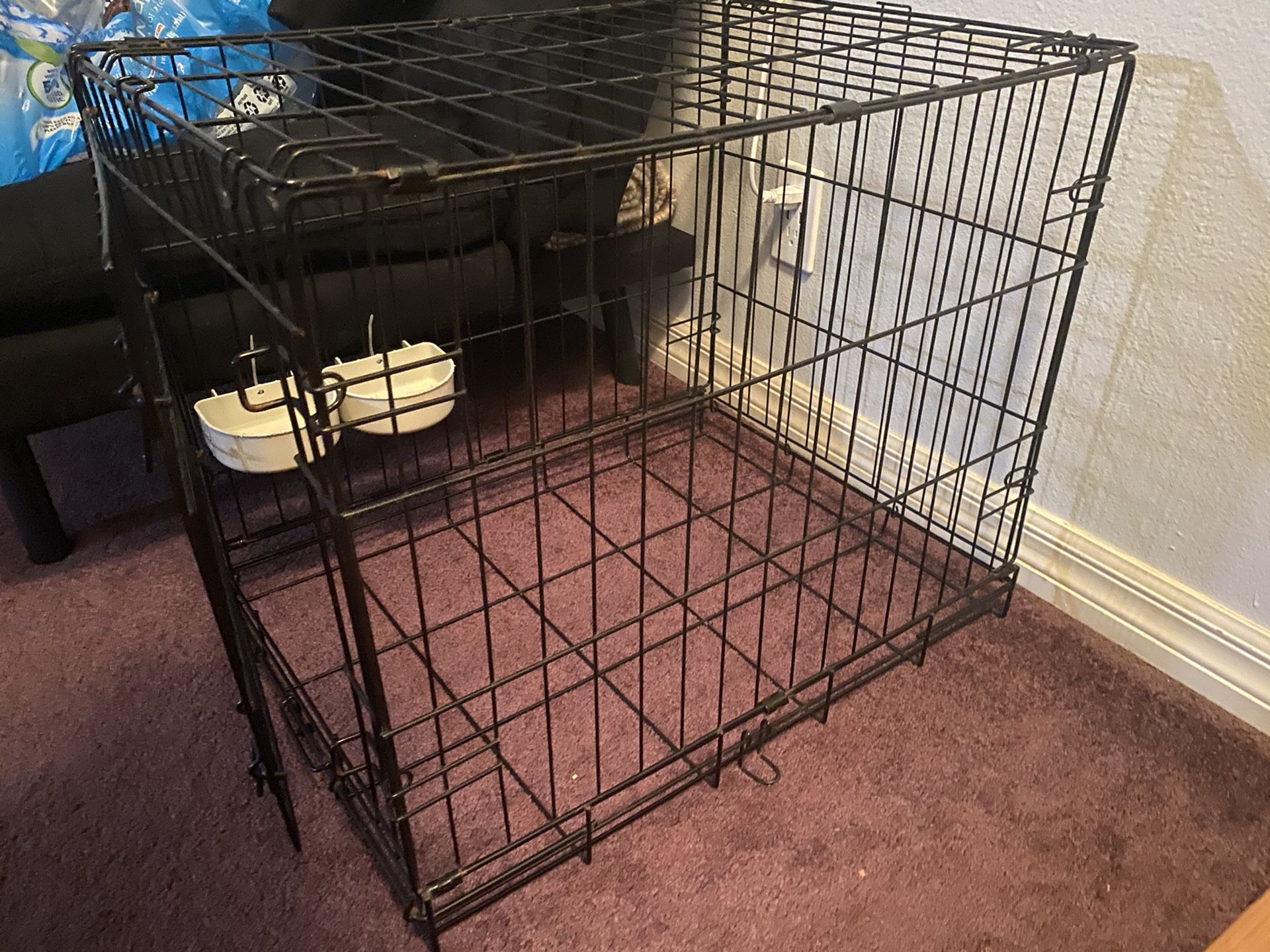 Small dog kennel