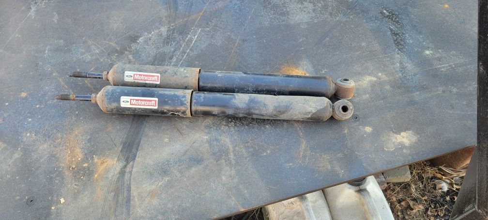 Ford Super Duty Front Shocks