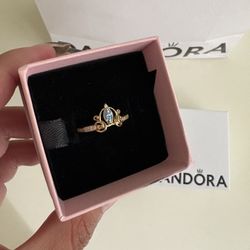 Brand New Disney Cinderella’s Carriage Ring 14k Gold Plating Pandora 