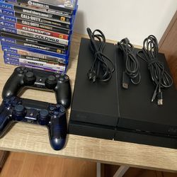 PS4 Bundle – 2 Controllers + Multiple Games