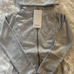 lululemon scrubs size 2,4,6