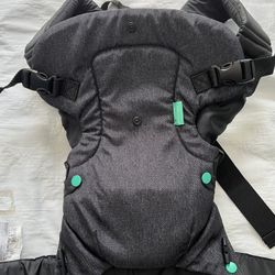 Infantino Baby carrier