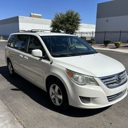 2011 Volkswagen Routan