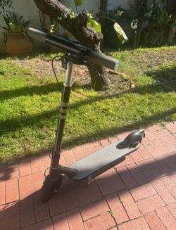 OKAI electric scooter