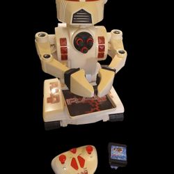 R.A.D 2.0- Robot Toy Collectible - TOYMAX

Great shape. Tested and works.