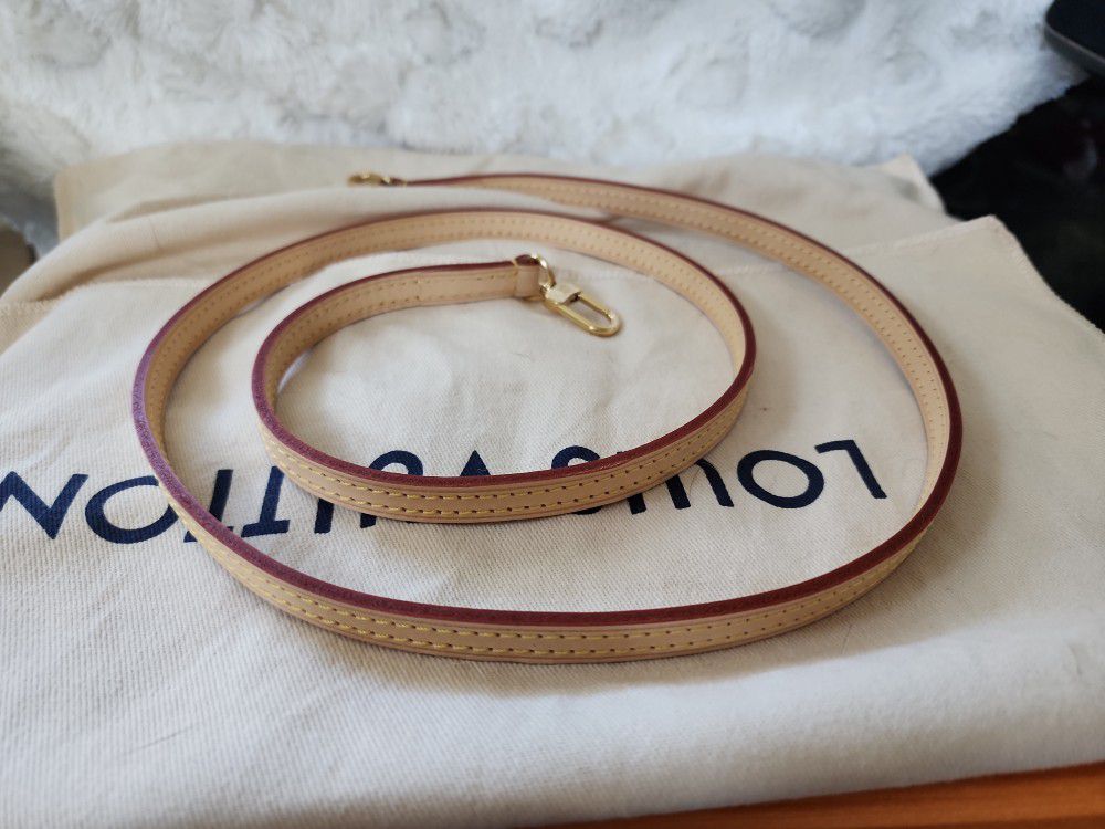 Louis Vuitton Alma Bracelet for Sale in Round Lake, IL - OfferUp