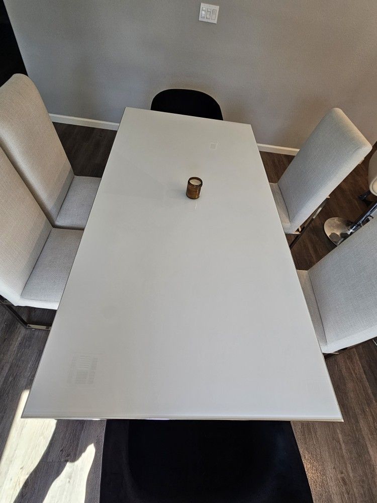 Scandinavian Design Dining Table 71 Inch