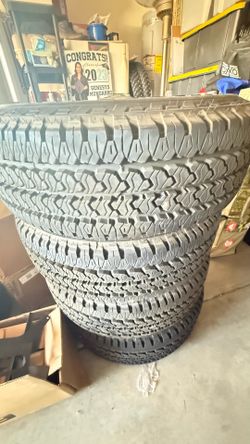 2026 Ram Tradesman Brand NEW Tires only 100 miles.