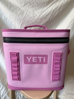 YETI Hopper Flip 12 Cooler Power Pink