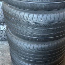 245/45/17 Pirelli Cinturato 🔥