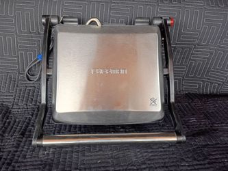 Chefman Multifunctional Electric Panini Press Grill & Gourmet Sandwich Maker