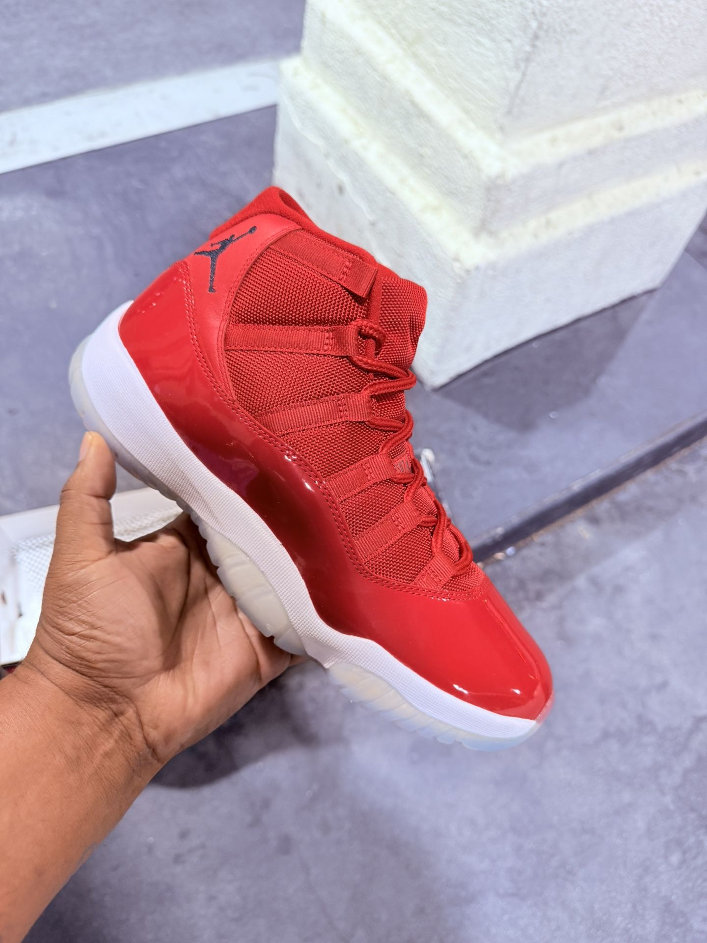 Aj 11 Win Like 96 "authentic" & N E W !! Size 10m Pick Up Only