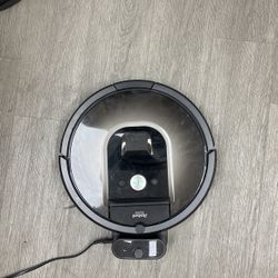 Roomba Vacuum Cleaner