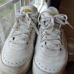 Air Jordan 2 Retro Low Maize 2005 Men's White Varsity Sneakers Size 9.5