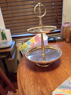 PICK UP IN SUN VALLEY $5