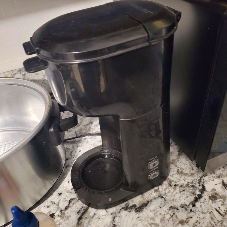Single Cup Coffee Maker