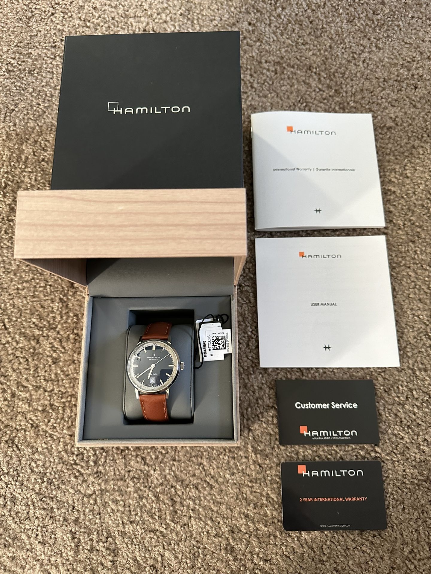 Hamilton Classic (Panda Style) Automatic 80hrs Power Reserve Like new condition.
