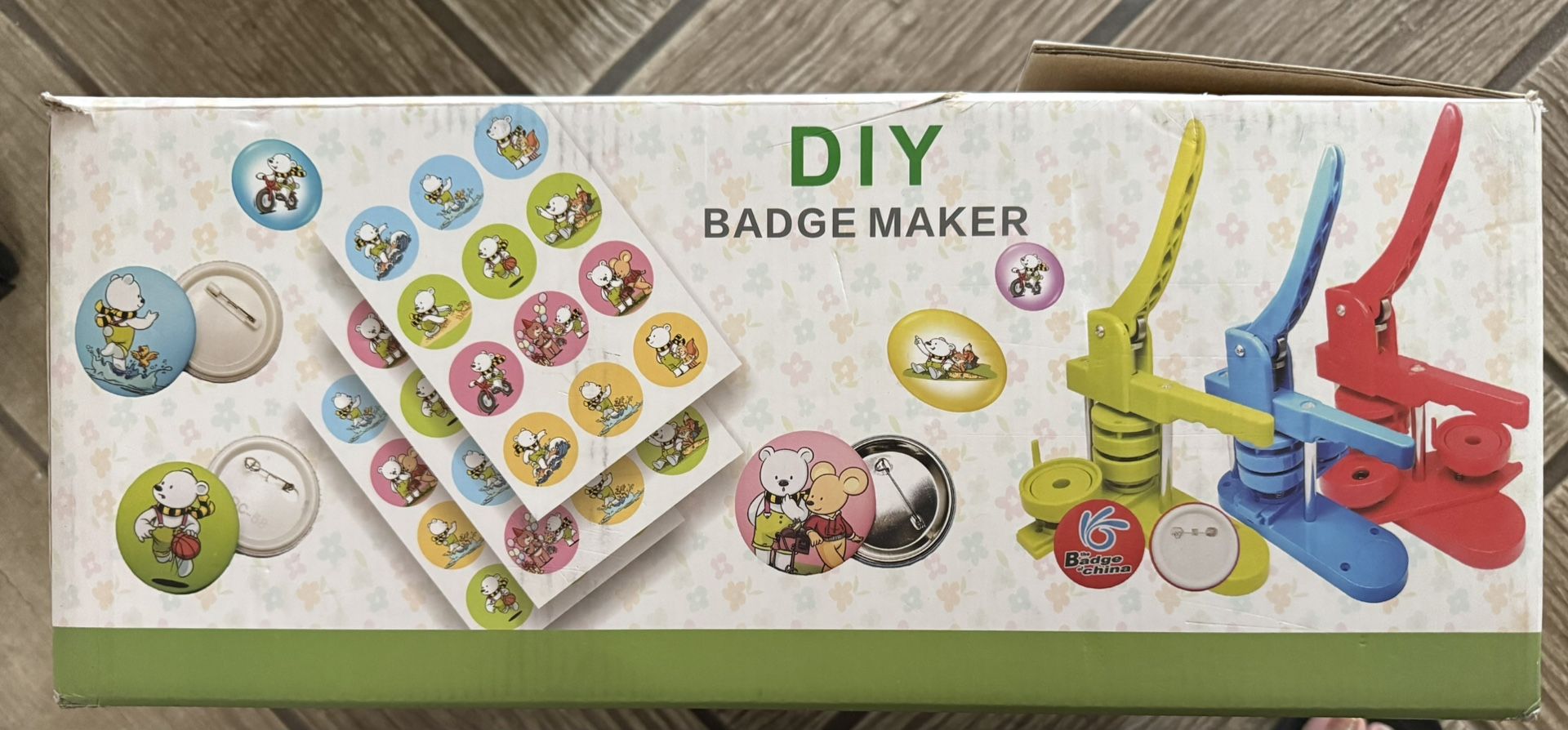 Button Maker , DIY Badge Maker, Kid Craft Machine,